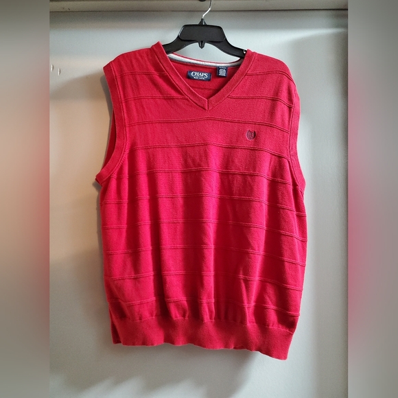 Chaps V-Neck Men's Sweater Vest in Bold Red - Picture 1 of 5